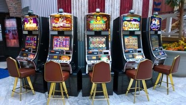 gsky platform interface showing sportsbook and live-dealer games